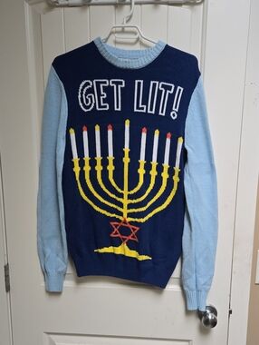 Imagin8 Unisex Navy & Light Blue 'Get Lit!' Menorah Hanukkah Crewneck Sweater